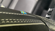 Volvo Xc40 2.0 T5 R DESIGN 5dr AWD Geartronic Petrol Estate